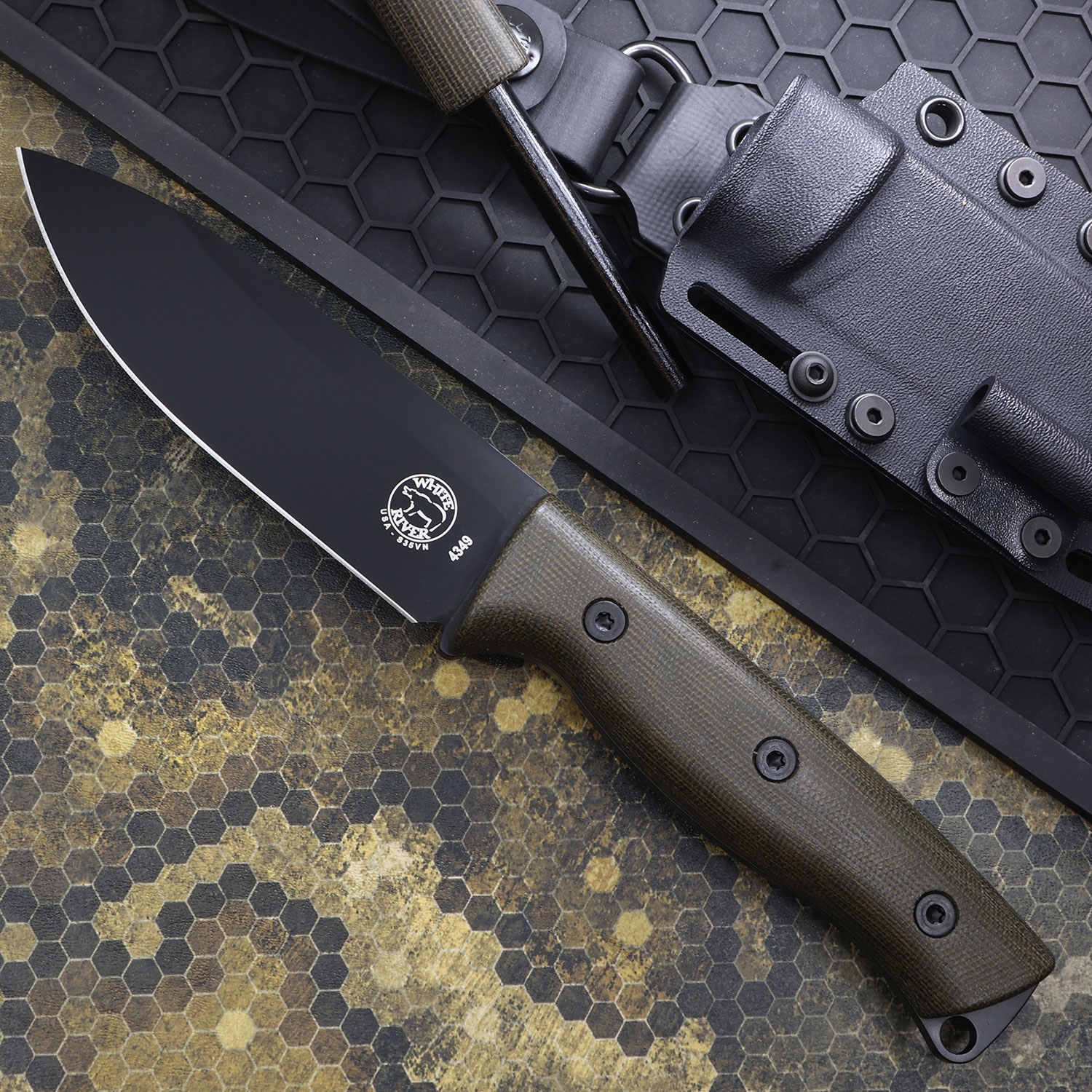 White River Ursus 45, Green Micarta, Black S35VN