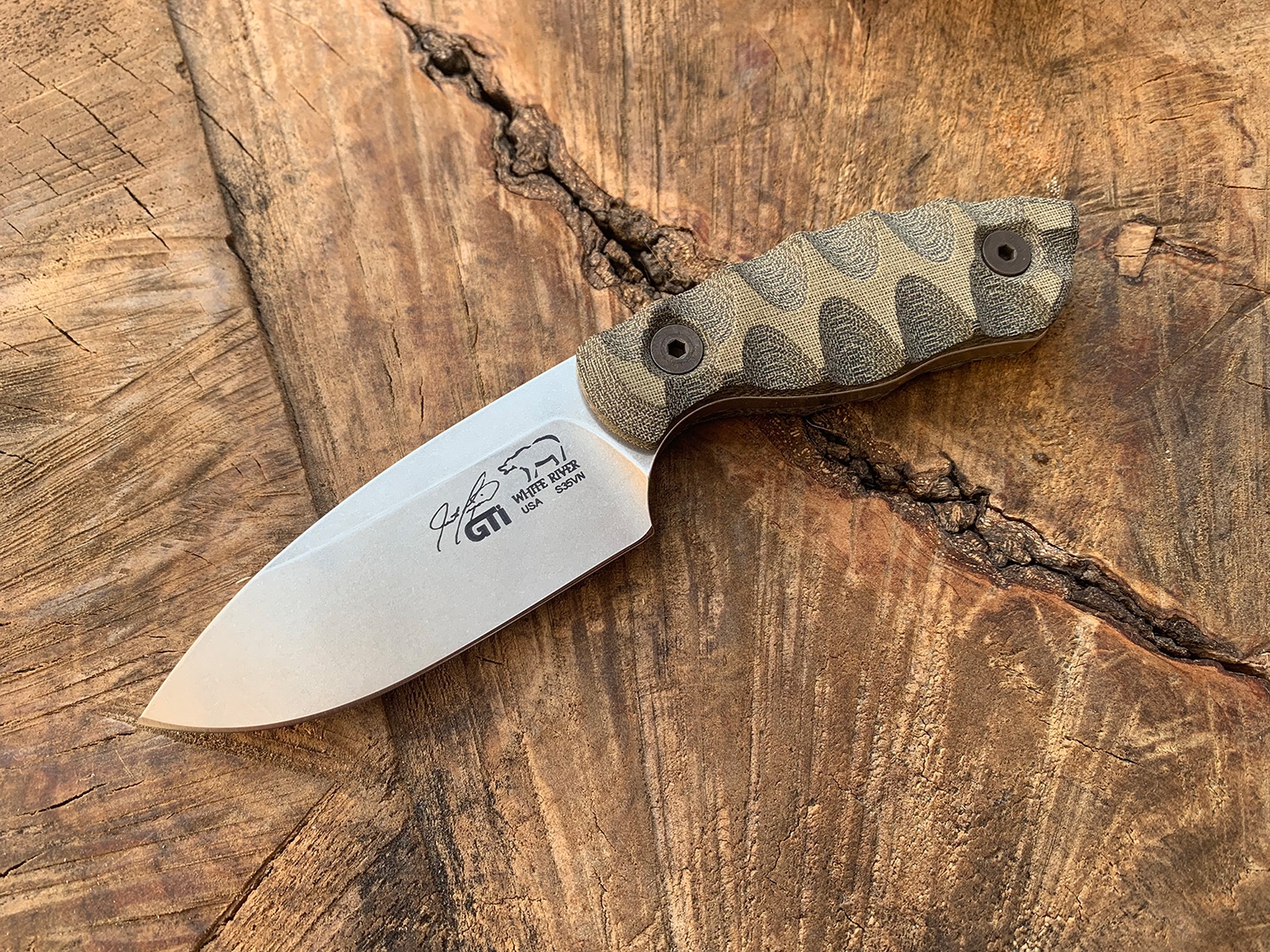 White River GTI 3, Black/ Olive Micarta, Stonewash