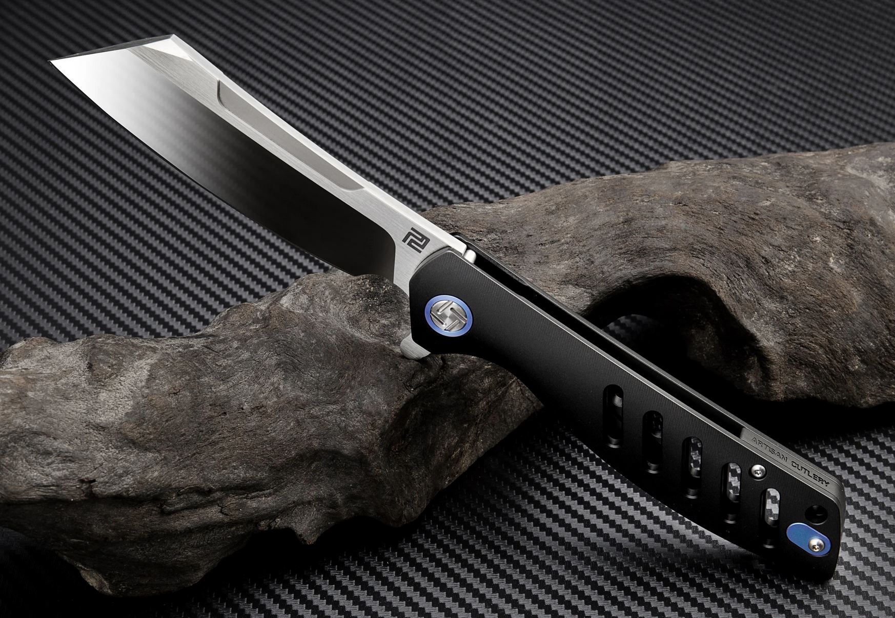 ARTC1815G-BKM Tomahawk M390, Black Titan