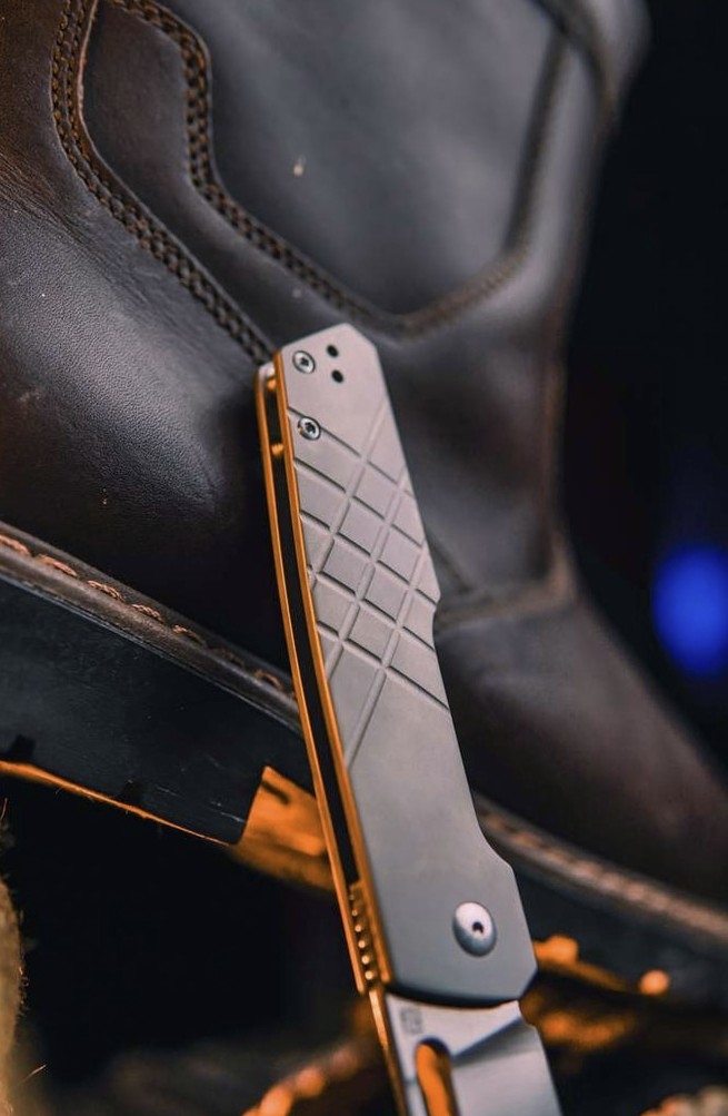 ARTC1874G-GY Gambit, S90V, Gray Textured Titan