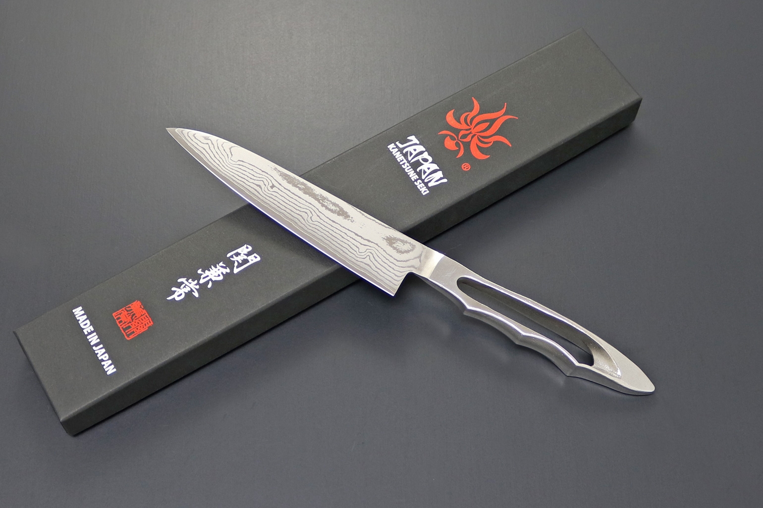 Kanetsune KC-194 Sannoike Serie PETTY 120 mm