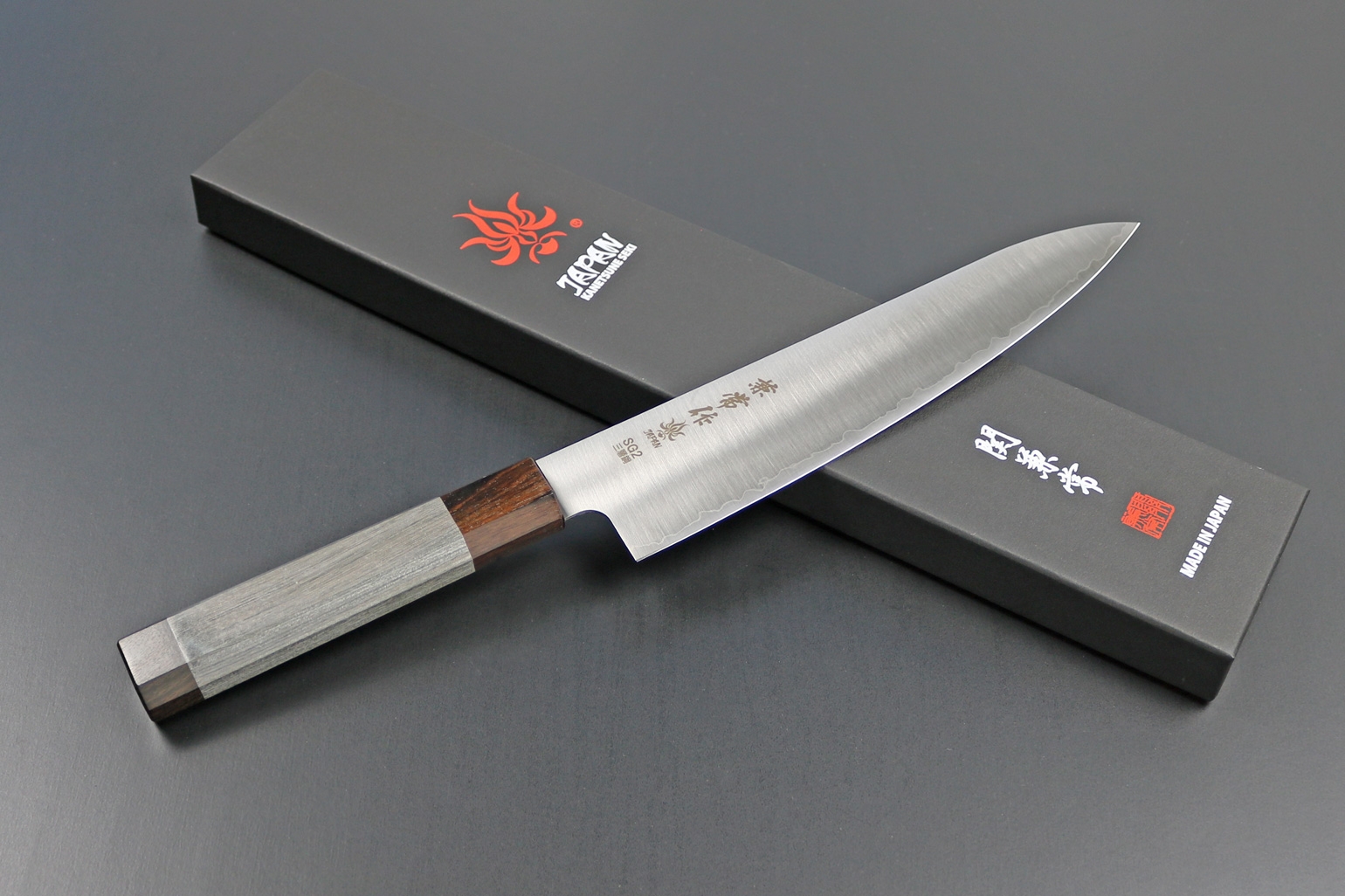 Kanetsune KC-382 Gyutou 210 mm, Super Gold Steel