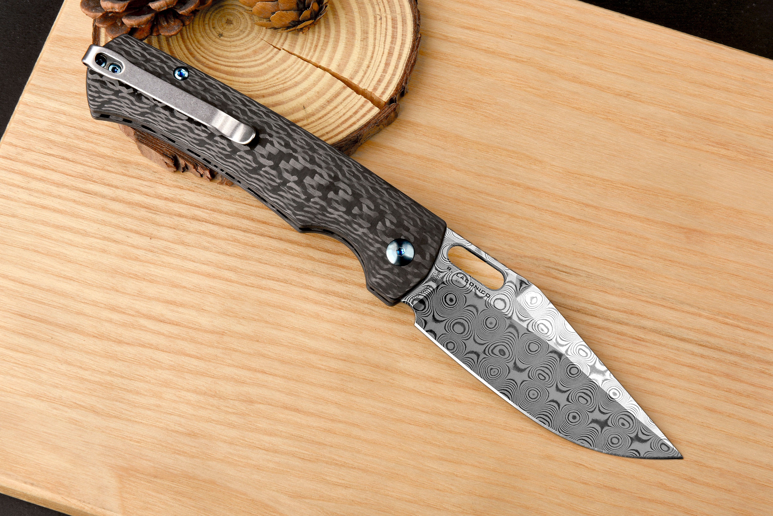 ARTC1867G-CF Revel Limited Edition, Carbon, Damast