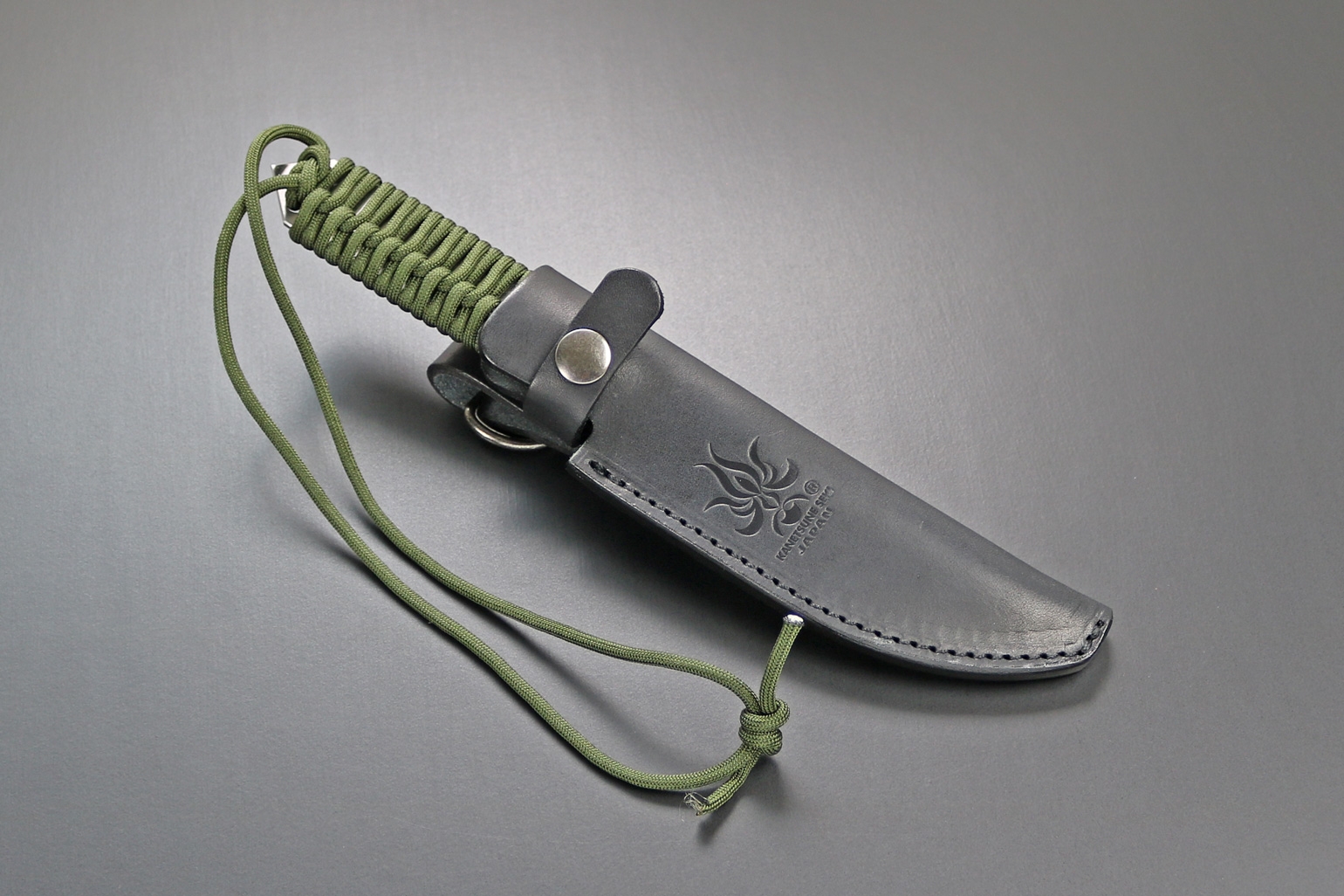 Kanetsune KB-280 Karasu Blue Steel, Camo Green
