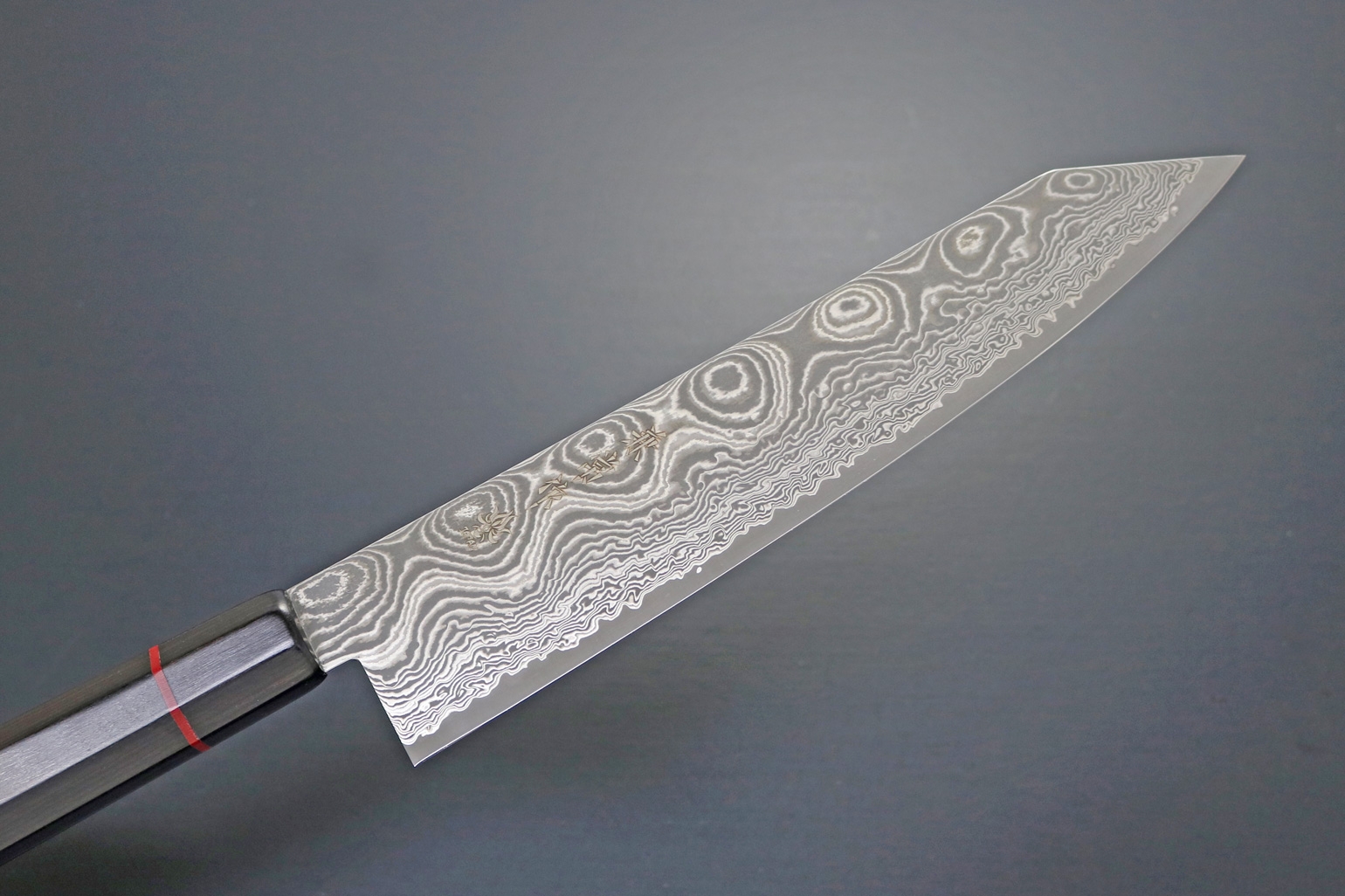 Kanetsune KC-845 Namishibuki Kiritsuke 210 mm