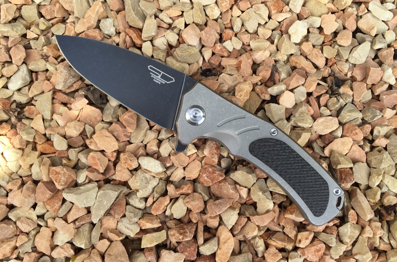 Stedemon Bastion Black Plain Edge, S35VN Smokewash